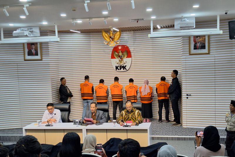 Gubernur Kalsel Jadi Tersangka Suap, KPK Buka Opsi Terbitkan DPO