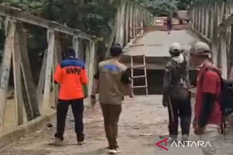 Banjir Bandang Terjang 321 Rumah di Mamuju Sulawesi Barat 