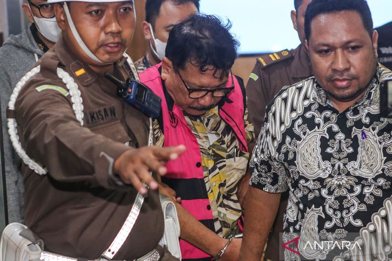 Kejagung Tetapkan ZR Mantan Pegawai MA dalam Kasus Suap Ronald Tannur