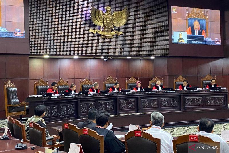 MK Kabulkan Sebagian Permohonan Partai Buruh dkk Soal UU Cipta Kerja