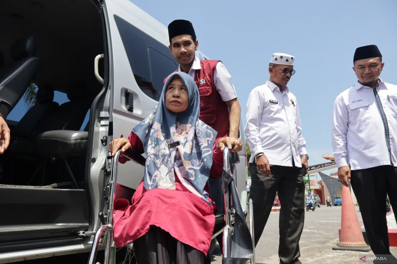 Prabowo akan Tindak Tegas Bank yang Abaikan Layanan Haji
