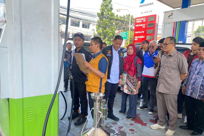 Polres Cimahi Lakukan Sidak ke SPBU, Cegah Tindak Kecurangan