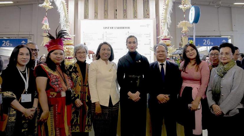 Kemenpar Pamerkan Pesona Sumatra Utara di Pameran ITB Berlin 2025