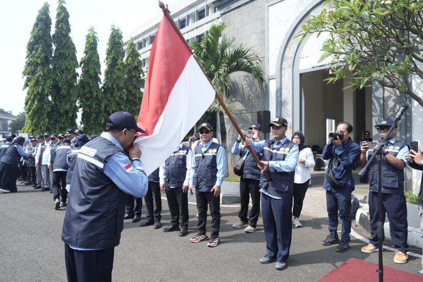 Petugas Haji Diminta Fokus Layani Jemaah, Bukan Ibadah Pribadi