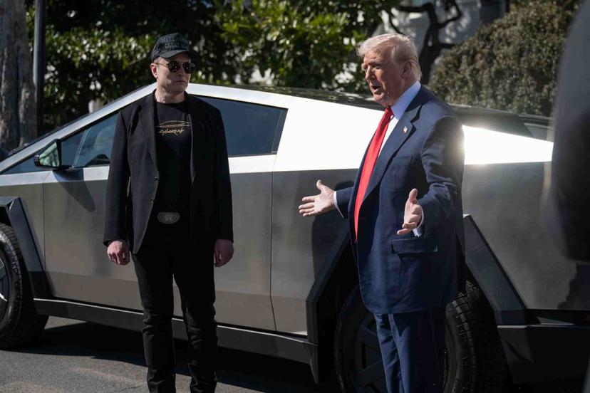 Produsen Mobil AS Kelimpungan, Trump Siap Pangkas Tarif Otomotif