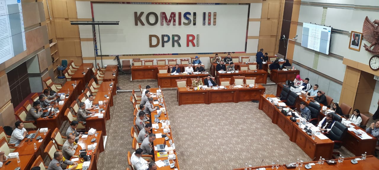 RUU KUHAP Memasuki Kick Off Pembahasan, Advokat Sampaikan Kritik