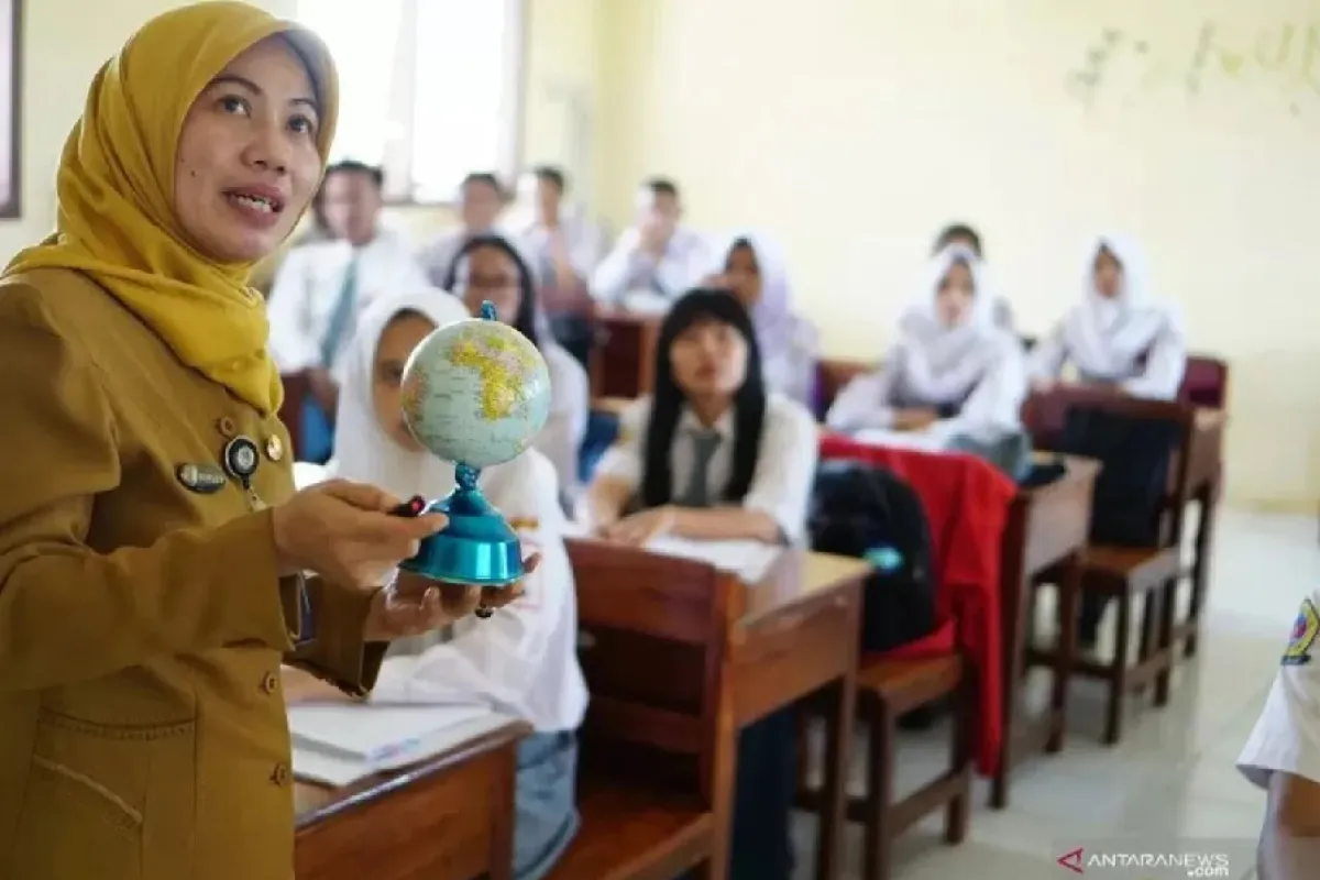 Tingkatkan Kemampuan Literasi Murid, Pemerintah Gandeng Swasta