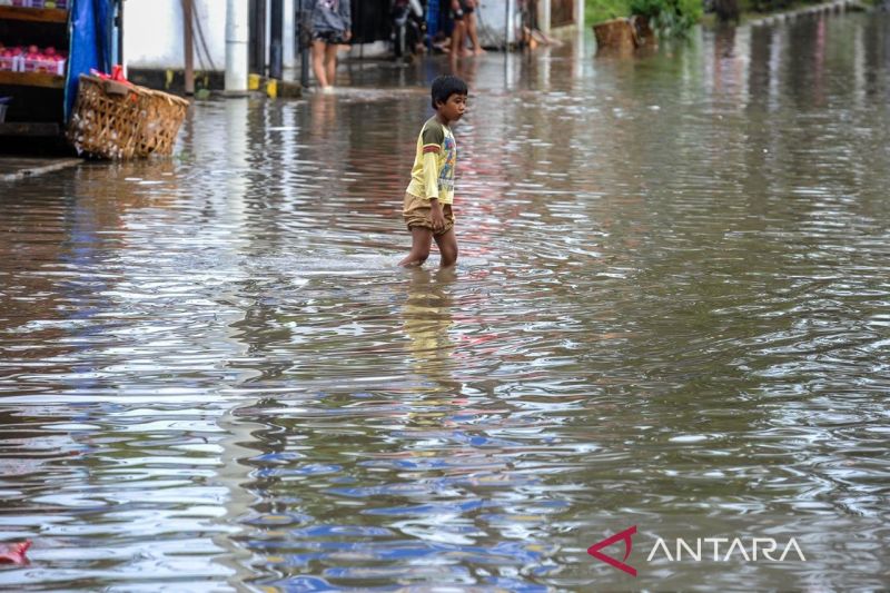 Hujan Deras Guyur Lebak, Sejumlah Permukiman Diterjang Banjir 