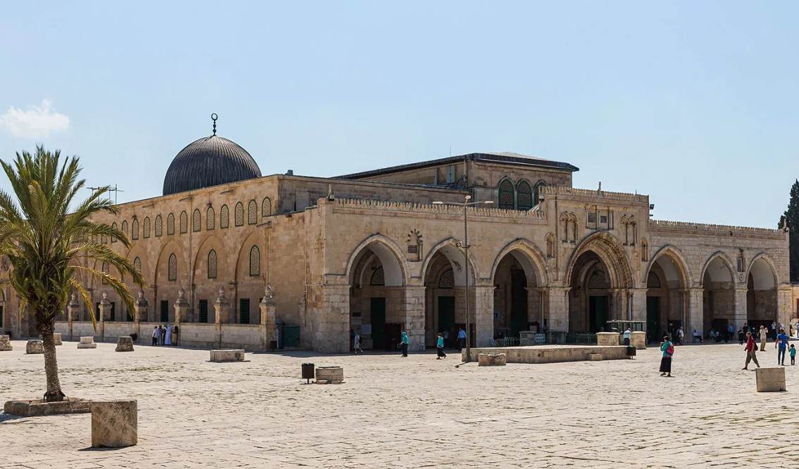 Israel Kembali Batasi Muslim Palestina Ibadah di Masjid Al-Aqsa