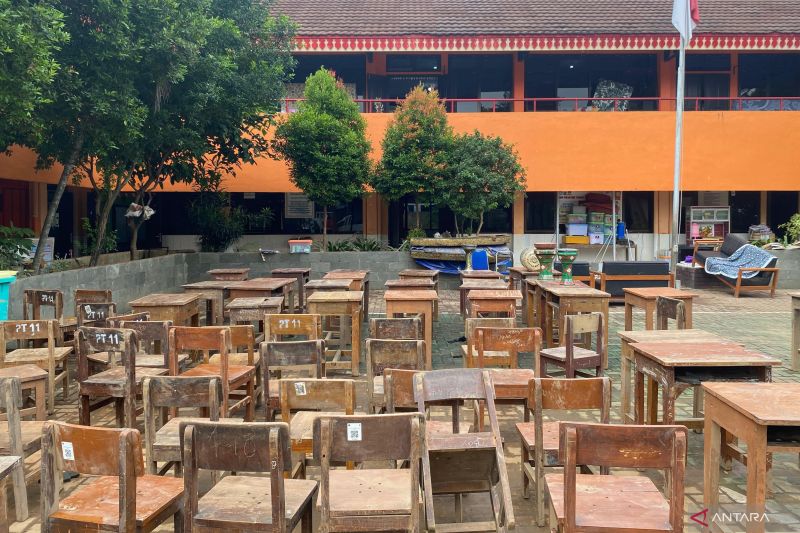 Disdik Jaksel Terapkan Belajar dari Rumah bagi Siswa Pascabanjir