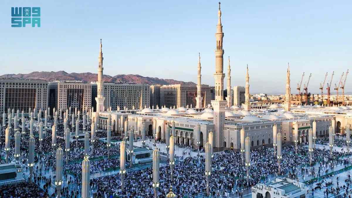 Dua Minggu Ramadan, 14 Juta Orang Kunjungi Masjid Nabawi