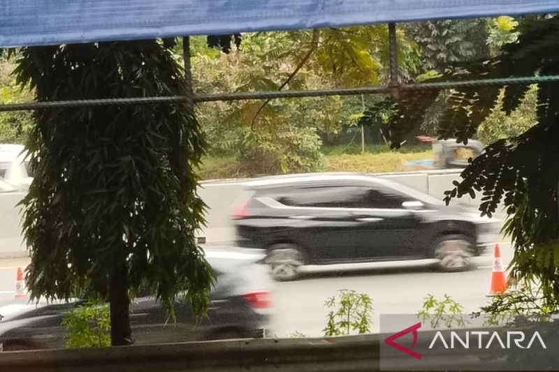 Tol Jakarta-Cikampek Terapkan Contraflow dari KM 36 hingga KM 70 