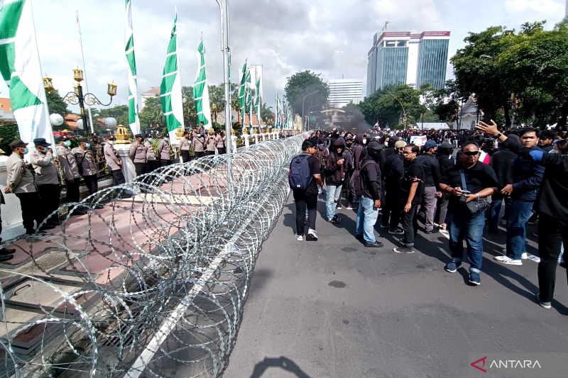5 Tanda Indonesia Makin Otoriter Versi Amnesty International