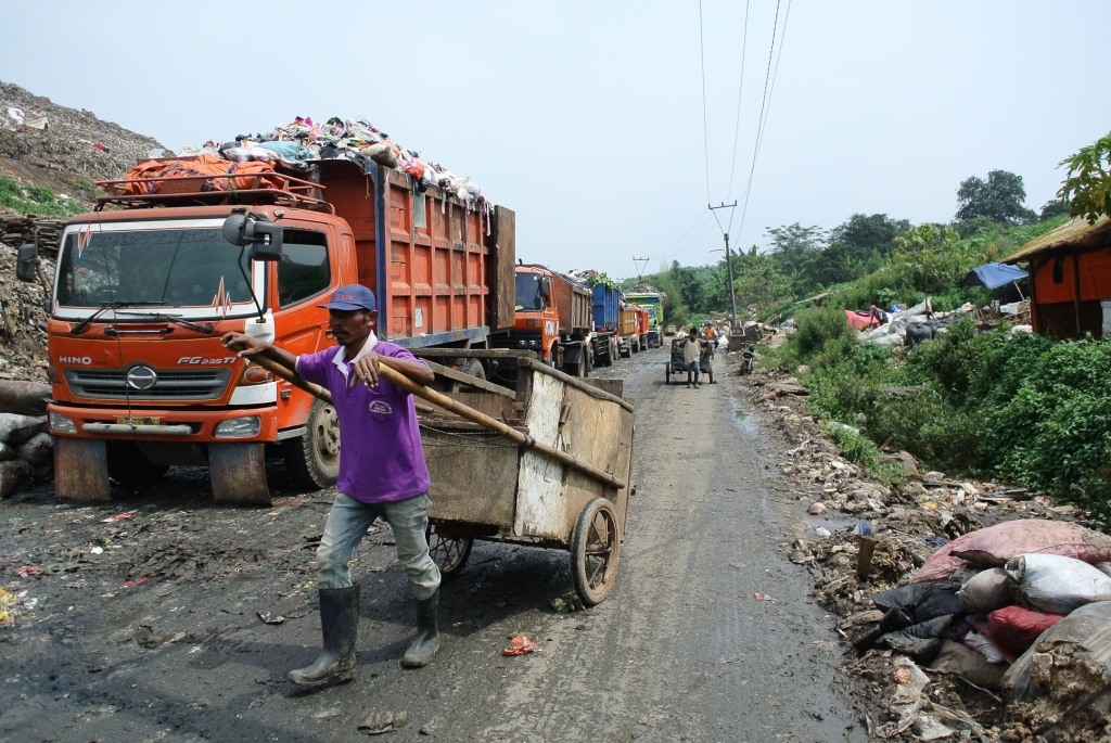 Kembangkan Sampah jadi Listrik, Pemerintah Gandeng Danantara