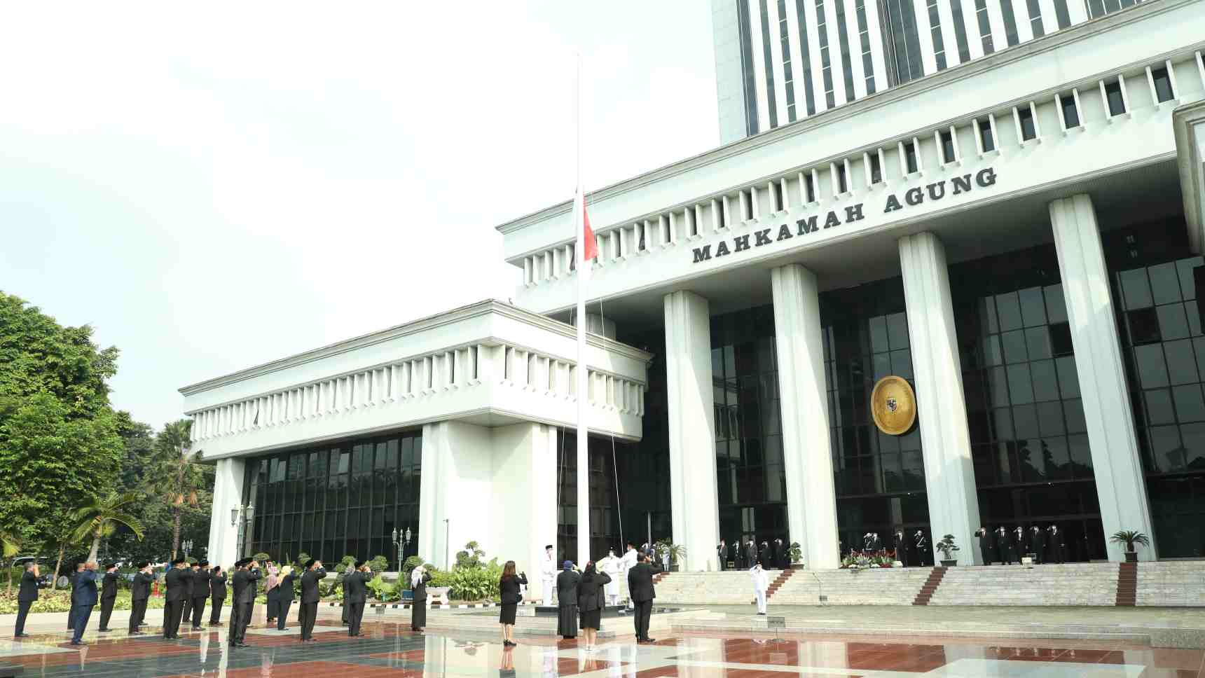 Mutasi Besar-Besaran MA, Bisa Sikat Kasus Jual Beli Putusan Hakim?