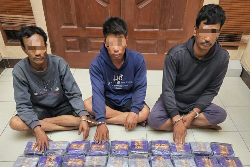 Polisi Gagalkan Penyelundupan 30 Kg Sabu-sabu di Labuhanbatu Utara