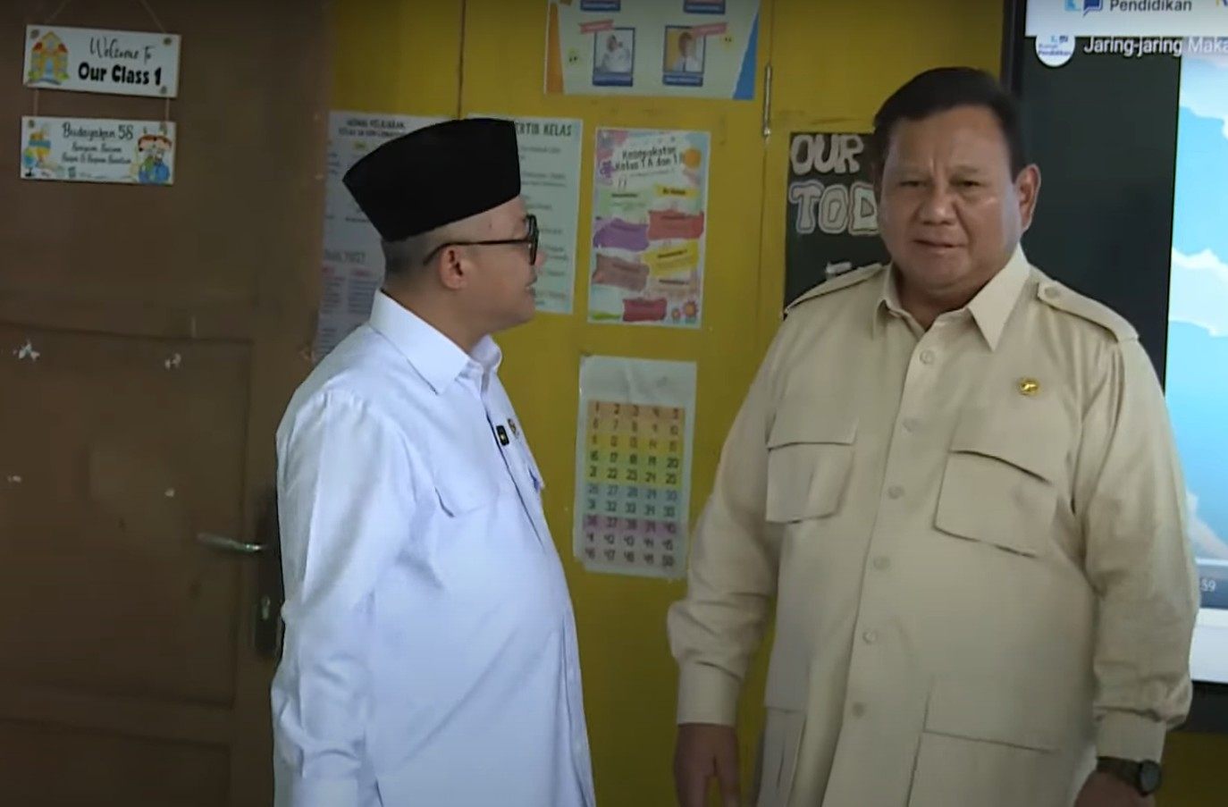 Prabowo Heran Masih Banyak Sekolah Rusak dan Toiletnya Satu