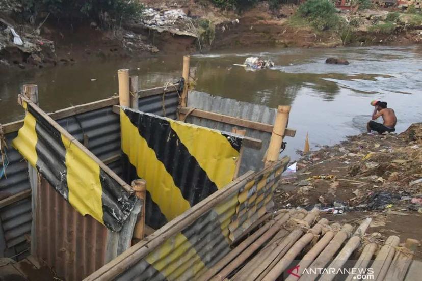 LBM MAHA: Buang Sampah dan BAB-BAK di Sungai Hukumnya Haram