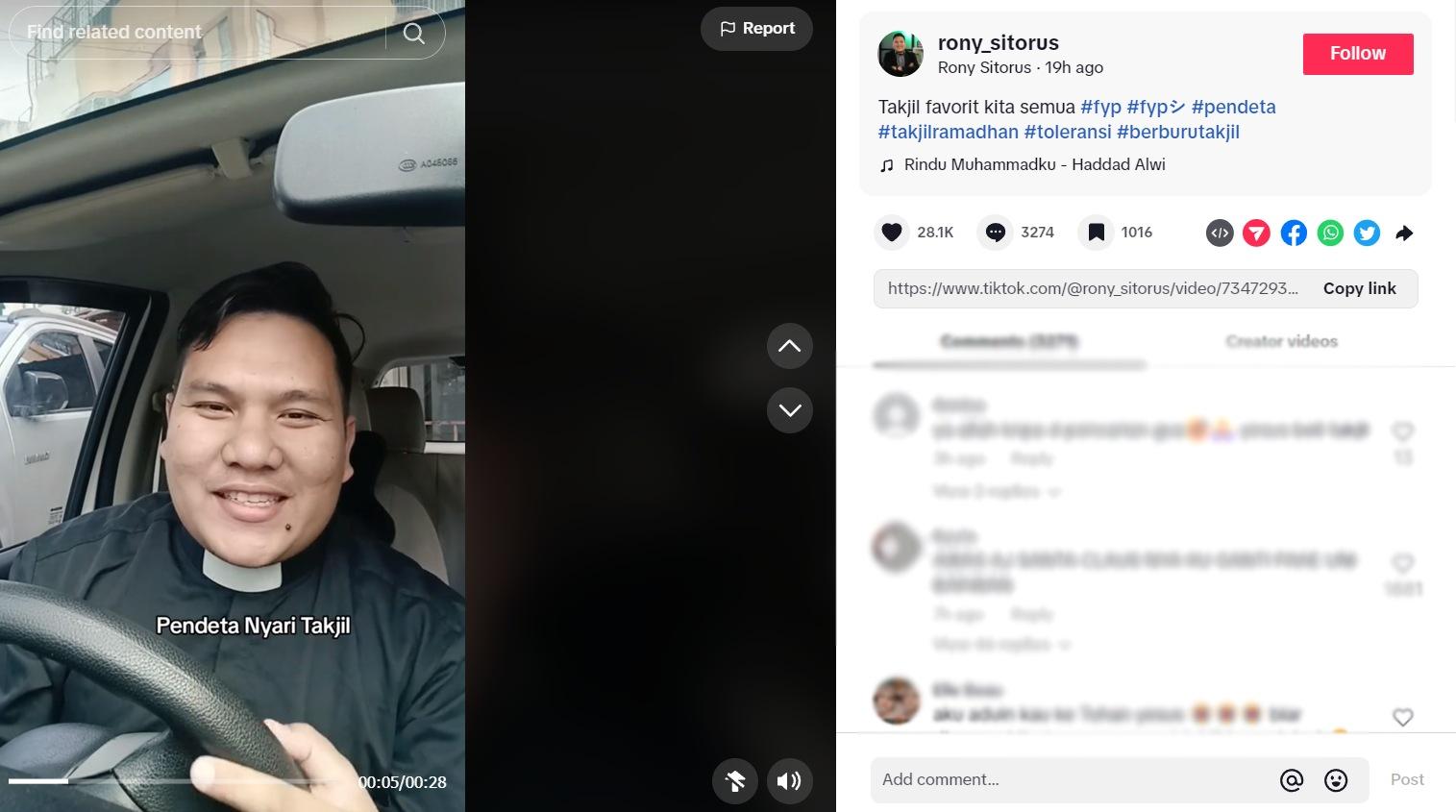 Pendeta pun tak mau ketinggalan berburu makanan takjil. (Tangkap layar akun TikTok @rony_sitorus)