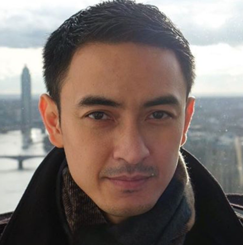 Zumi Zola. (Tangkap layar akun Instagram @zumizollaofficial)