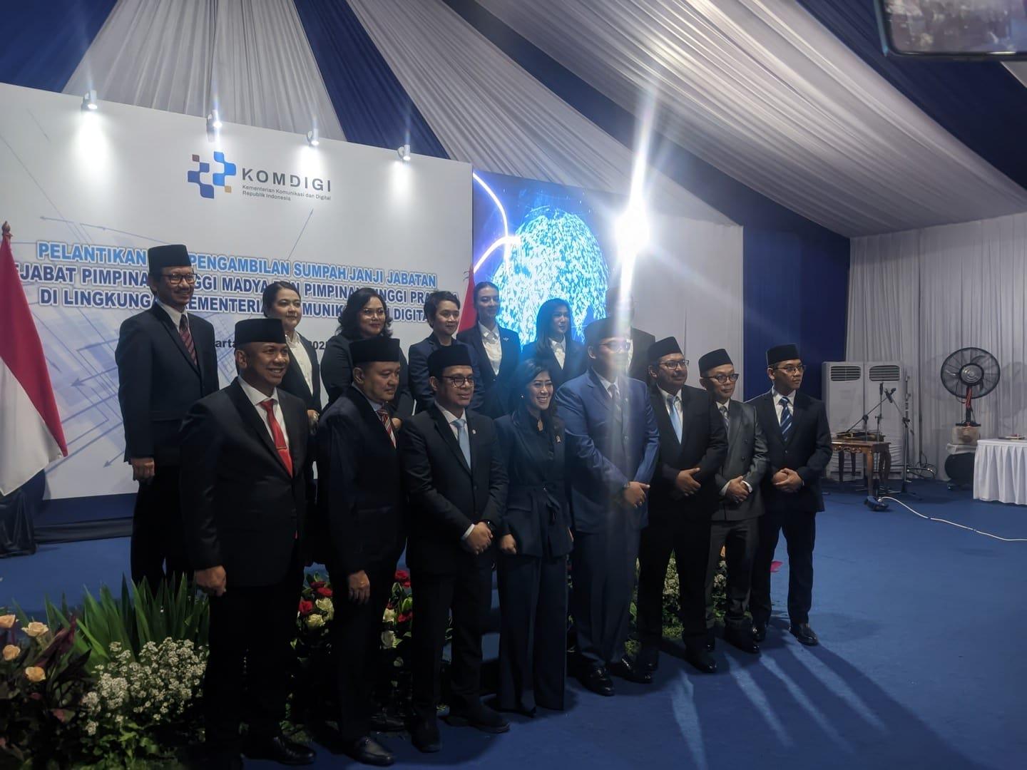 Menkomdigi Meutya Hafid mengangkat sejumlah Stafsus, termasuk yang kontroversial. (Fakta.com/Ghazy Rabbani)