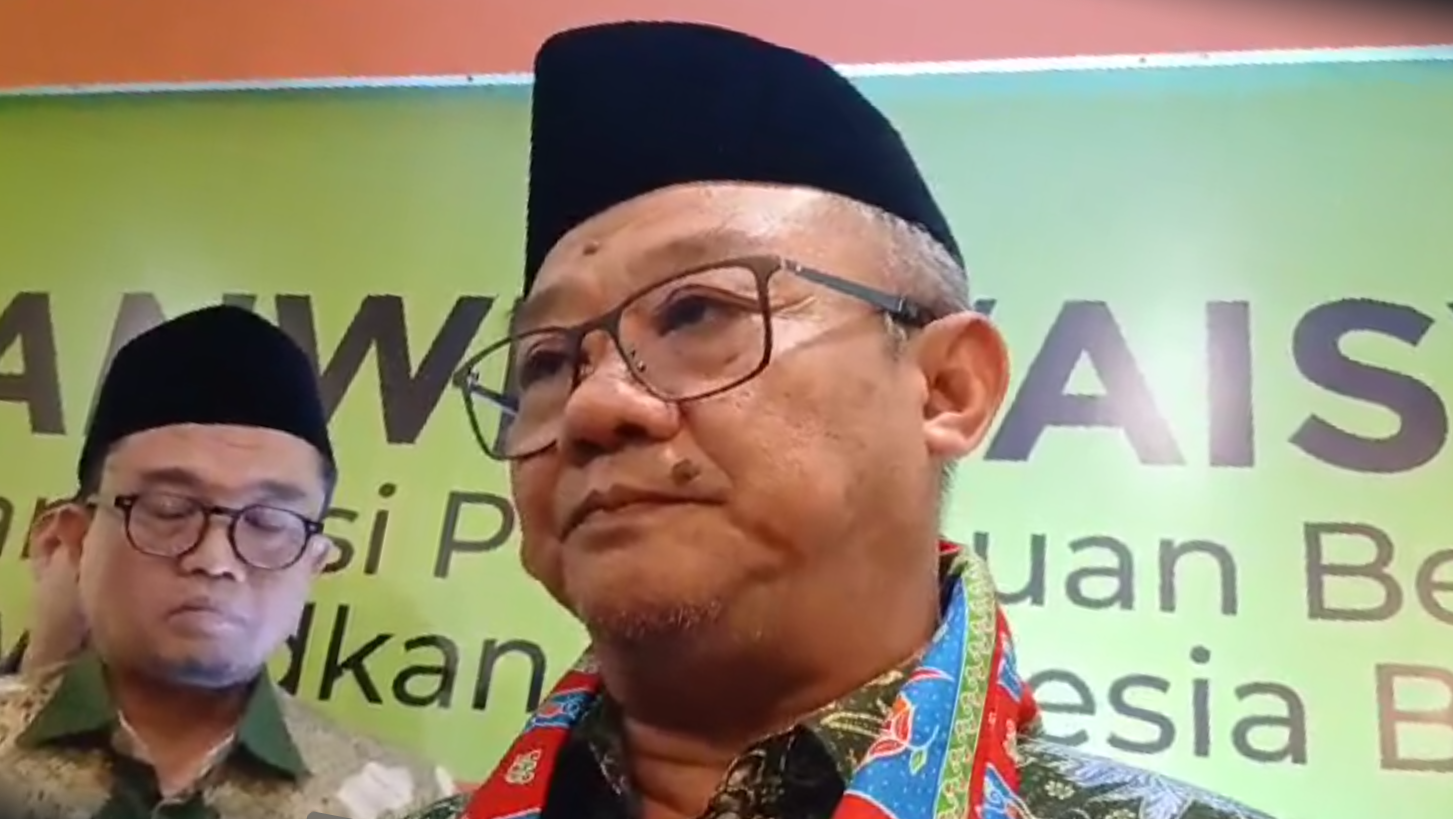 Mendikdasmen Abdul Mu'ti menilai program MBG penting buat masa depan siswa pendidikan dasar di Papua. (Fakta.com/Hendri Agung)