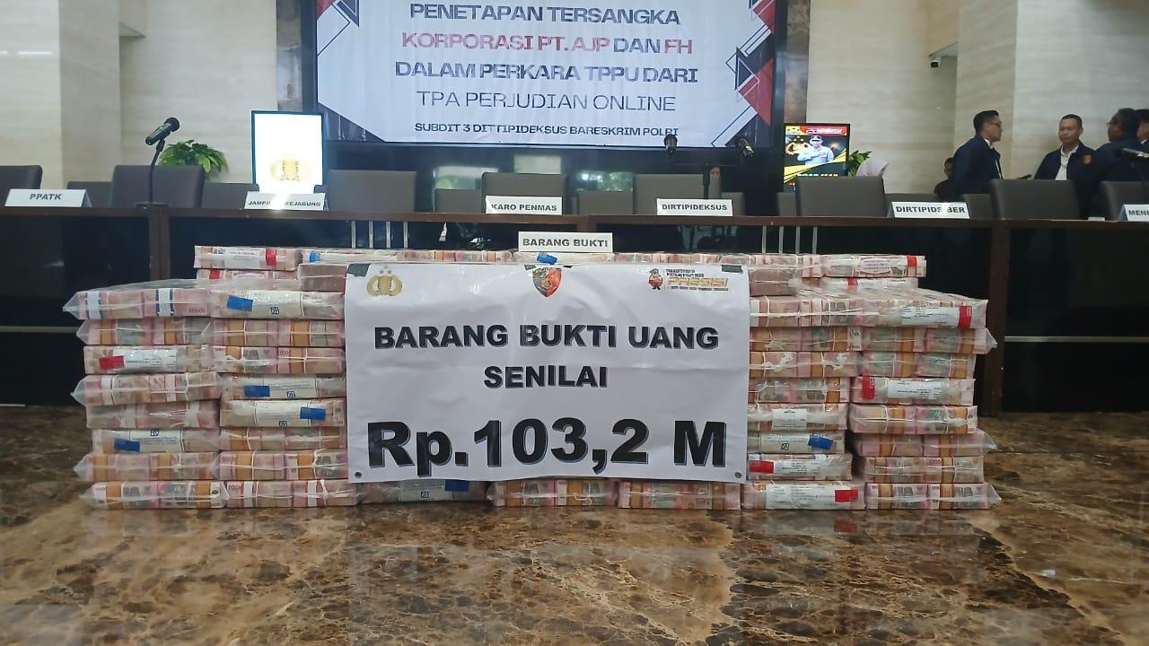 Total barang bukti yang disita polisi senilai 103,2 miliar. (Fakta.com/Hendri Agung)&nbsp;