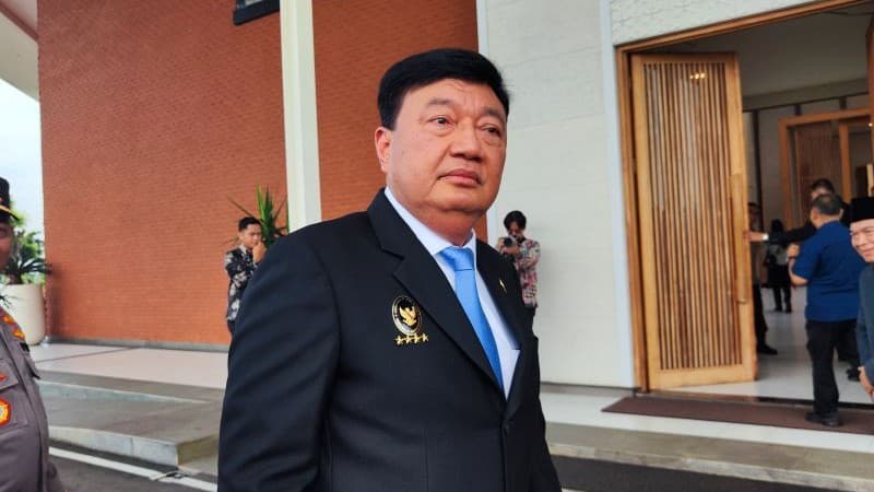 Menko Polkam Budi Gunawan merupakan mantan ajudan Presiden kelima RI Megawati Soekarnoputri. (ANTARA/Mentari Dwi Gayati)