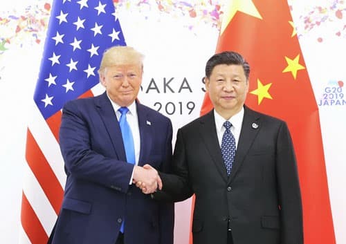 Trump Ancam Tarif 100% bagi BRICS, Indonesia Hanya akan Jadi “Pasar Pembuangan”