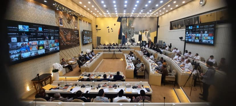 Kepala Daerah Terpilih Tak Bersengketa di MK Dilantik 6 Februari