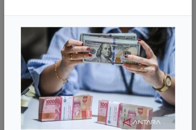 Rupiah Menguat Dampak Sikap Trump yang "Melunak" Terkait Tarif