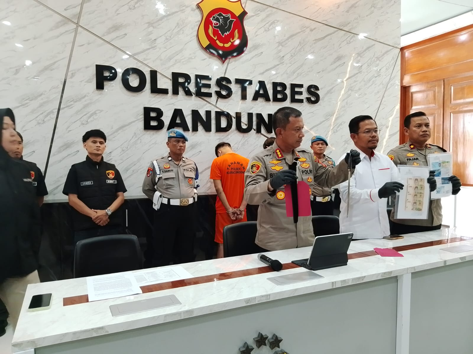 Waspada, Begal Beraksi Pagi Hari, Gasak Tas dan Lukai Perempuan