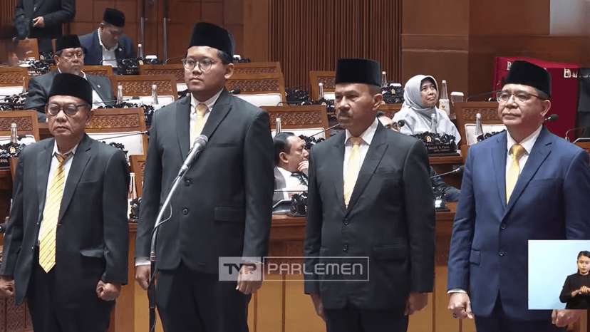 PAW, 3 Menteri Prabowo Resmi Diganti dari DPR