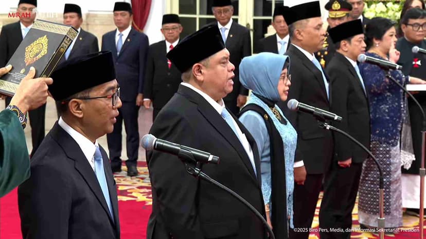 Di Balik Reshuffle Jilid I dan Peringatan Pertama dari Prabowo