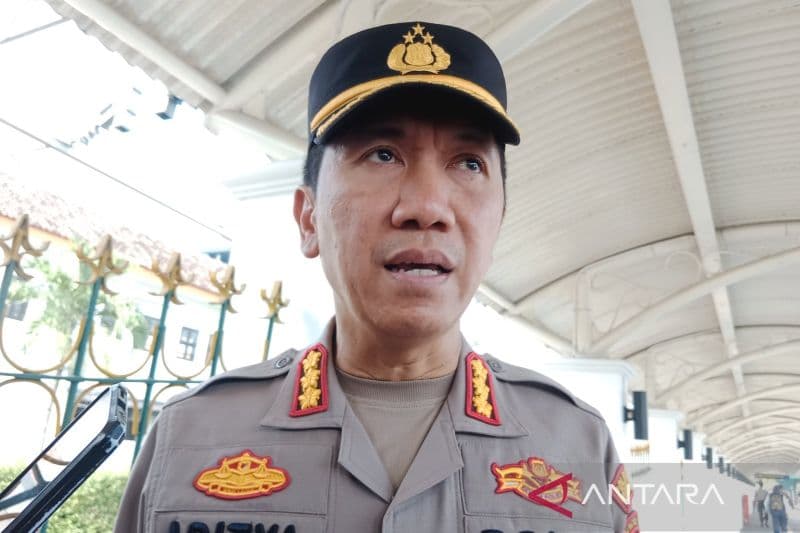 Polisi Investigasi Penyebab Kebakaran 3 Gerbong KA di Stasiun Yogyakarta