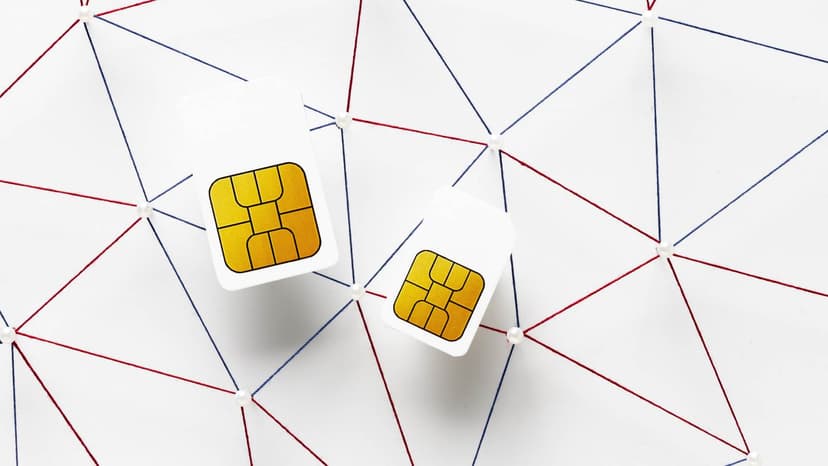 Komdigi Klarifikasi, Penggunaan eSIM Tidak Wajib