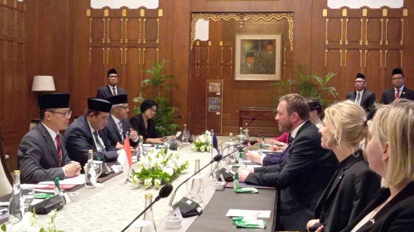 Teken Kerja Sama, Menlu: Estonia Terbaik Bidang Keamanan Siber