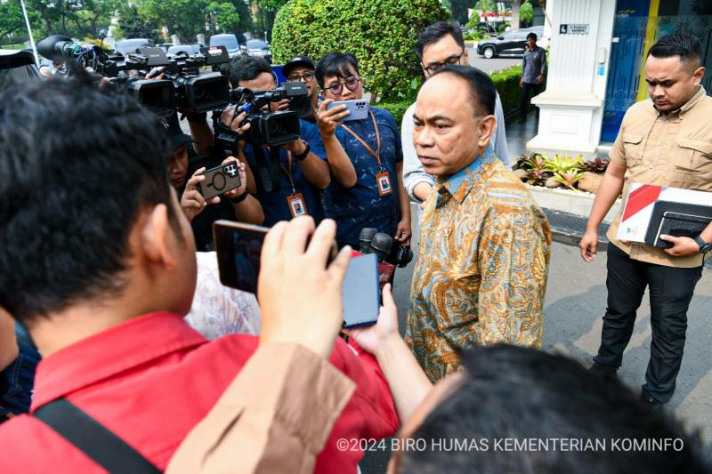 Budi Arie Bantah Jokowi Temui Sultan Buat Jadi Mediator dengan Megawati