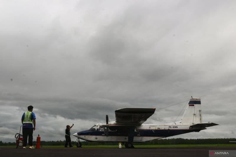 Ilustrasi. Terbentuknya awan hujan melibatkan banyak faktor, terutama gelombang atmosfer yang dipengaruhi faktor angin dan tekanan udara. (ANTARA FOTO/Sulthony Hasanuddin/foc)