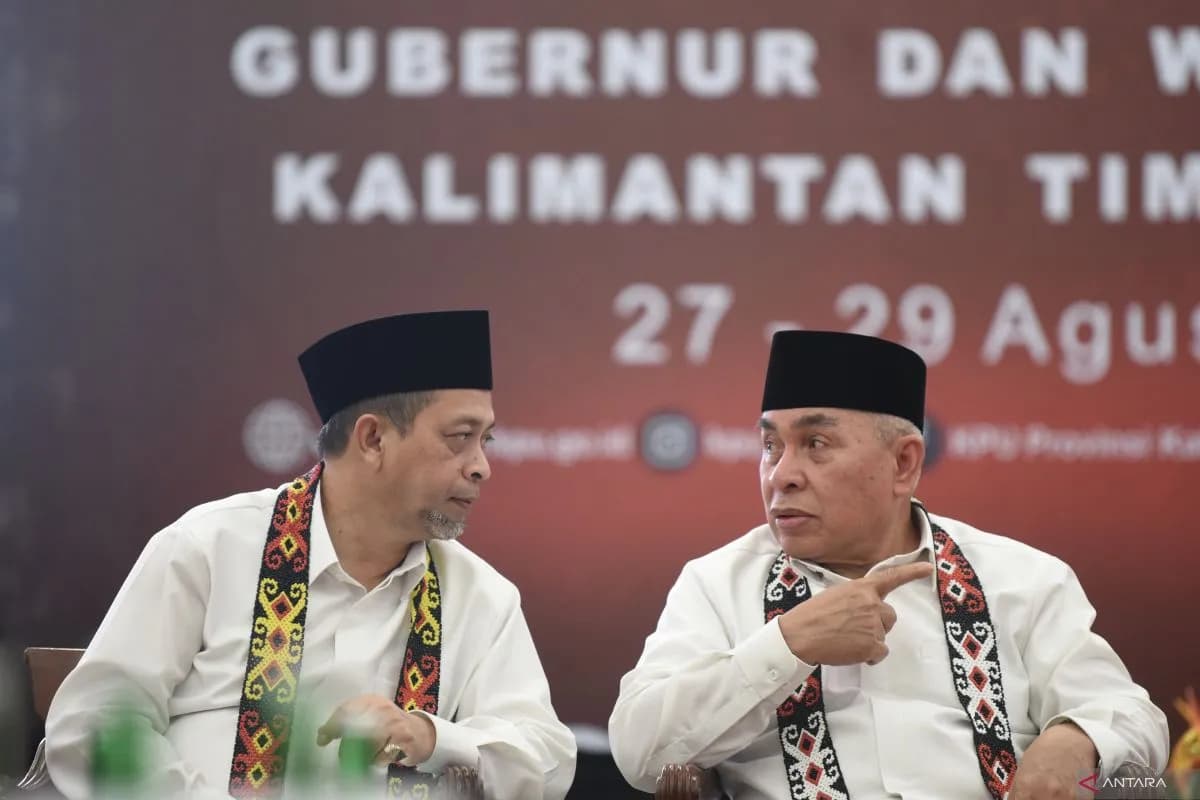 Pasangan Isran Noor-Hadi Mulyadi, yang merupakan petahana, menggugat hasil Pilgub Kaltim 2024. (ANTARA FOTO/M RISYAL HIDAYAT)