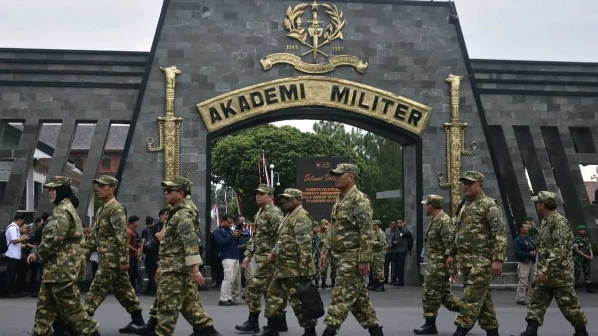 Penyelenggaraan retret atau Orientasi Kepala Daerah di Akademi Militer (Akmil) Magelang, Jawa Tengah. (ANTARA FOTO/Anis Efizudin/wpa)