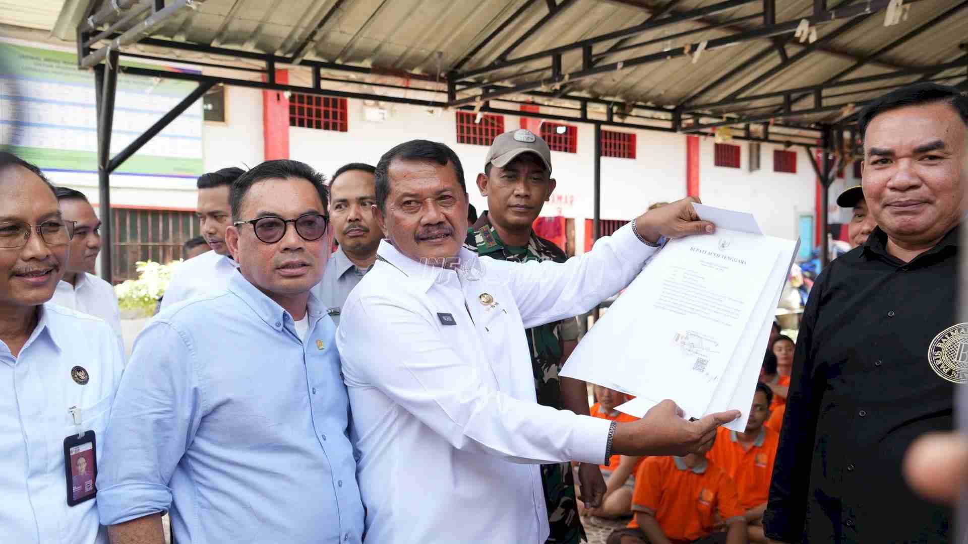 Dirjenpas Mashudi saat mengunjungi Lapas Kelas IIB Kutacane, Aceh, Selasa (11/3/2025). (dok. Ditjenpas) 