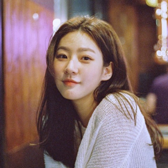 Kim Saeron. (Tangkap layar akun Instagram @ron_sae)