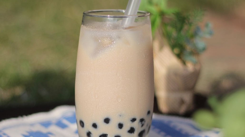 Bubble milk tea dengan susu. (Dokumen Pixabay)